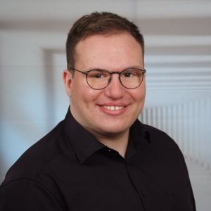 Simon_Werkstudent_bei_INTENSE_Datenmigration